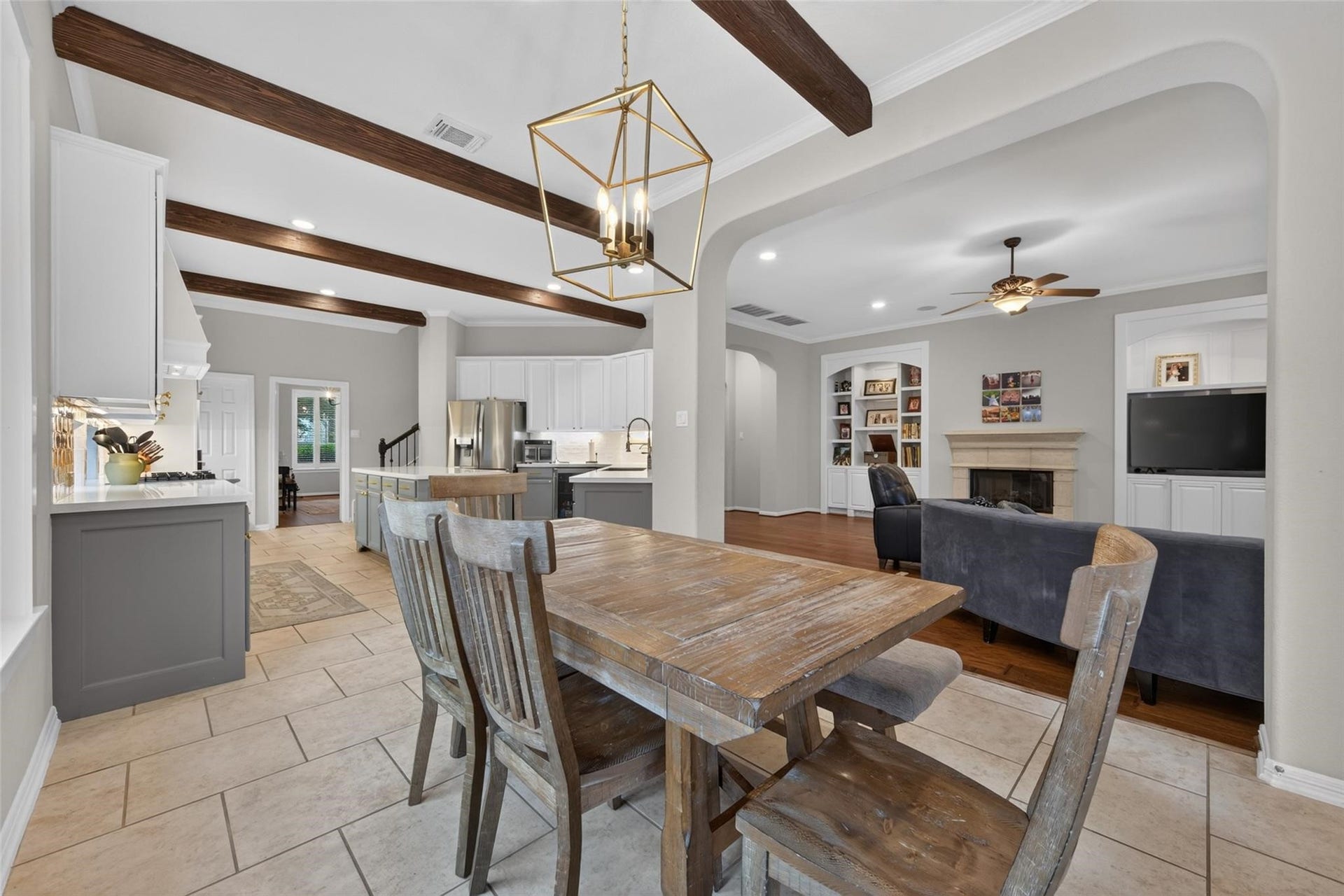 9726 Blue Cruls Way, Spring, TX 77379 9726 Blue Cruls Way, Spring, TX 77379