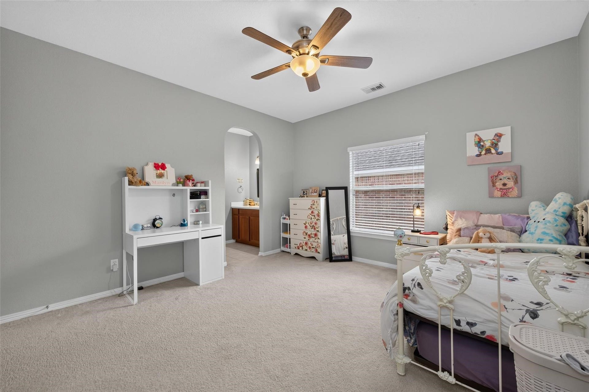 9726 Blue Cruls Way, Spring, TX 77379 9726 Blue Cruls Way, Spring, TX 77379