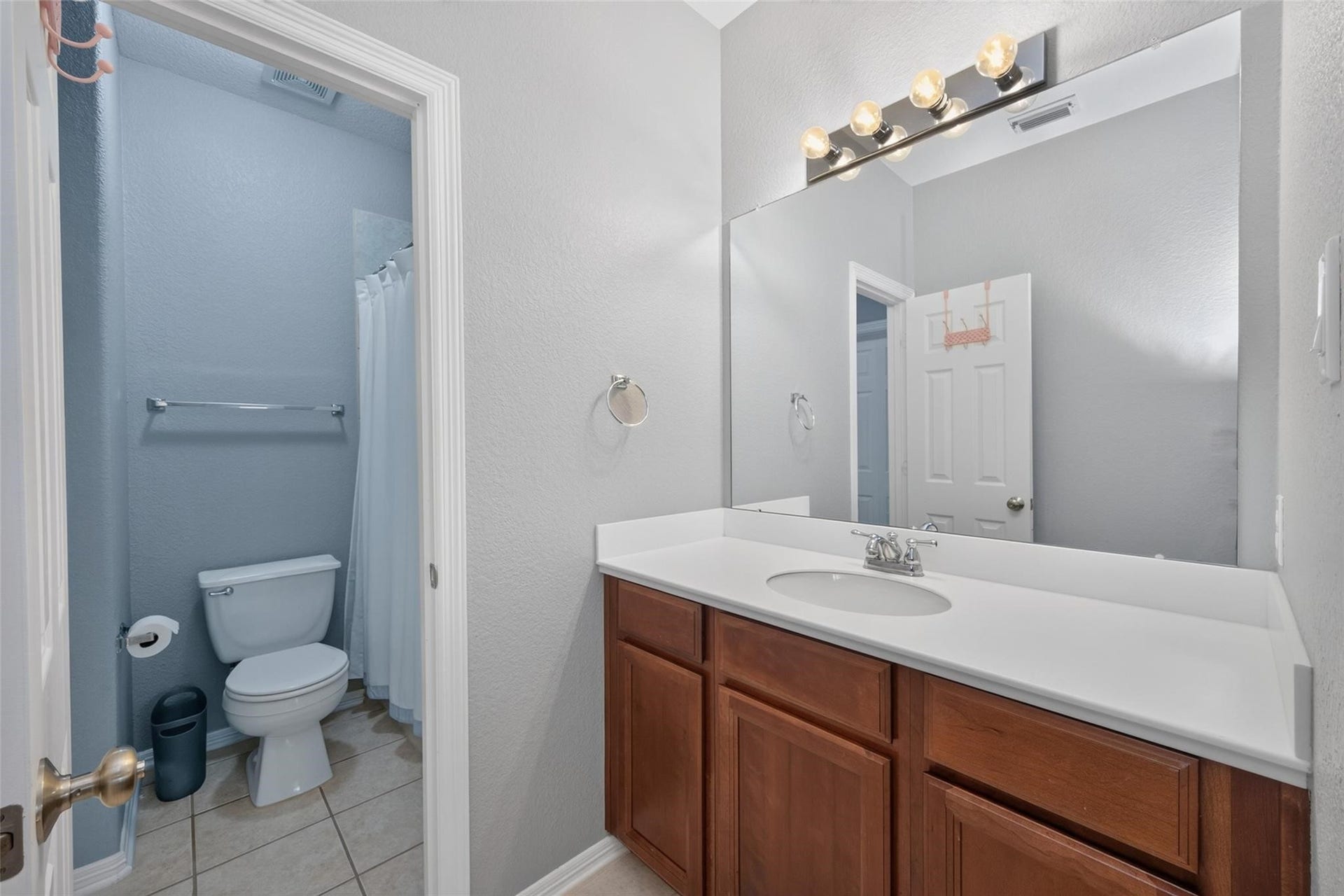 9726 Blue Cruls Way, Spring, TX 77379 9726 Blue Cruls Way, Spring, TX 77379