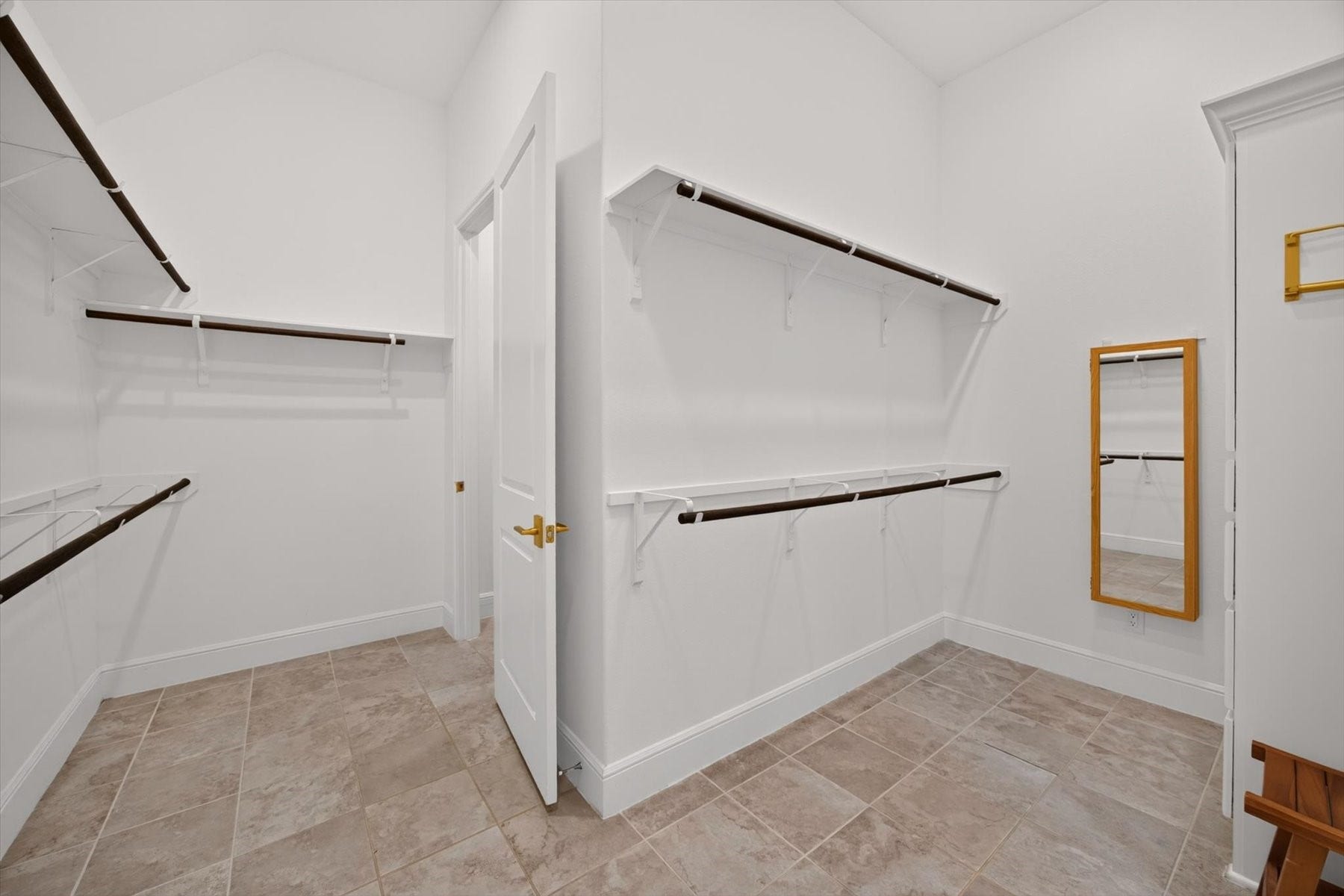 1219 Mcmurtry Ridge Drive, Katy, TX 77494 Primary walk-in closet with direct access to the laundry room.