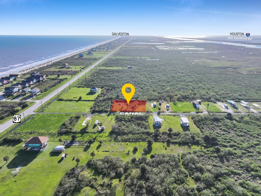 Property photo for 1029 Canal, Gilchrist, TX