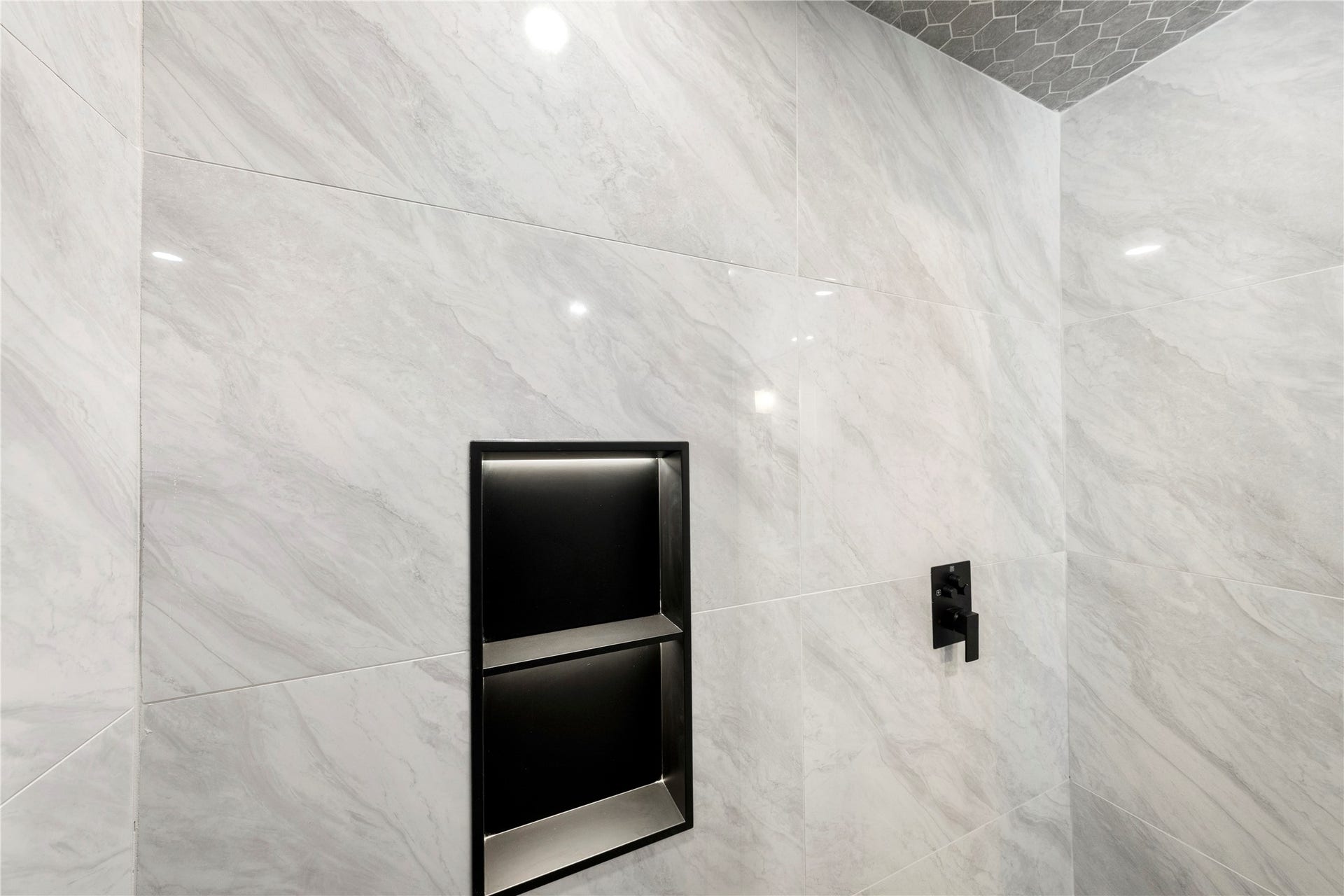 2109 County Road 353, Brazoria, TX 77422 PRIMARY SHOWER
