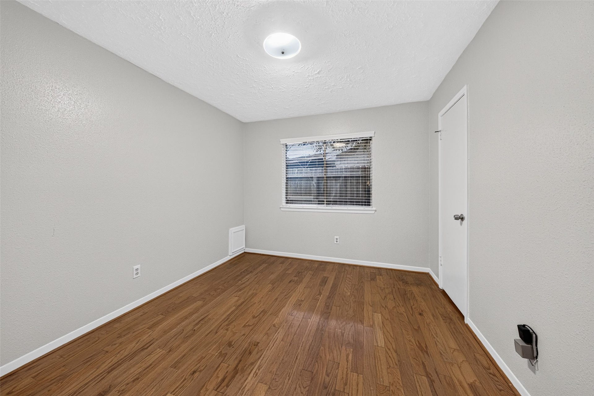 3107 Pecan Point Drive, Sugar Land, TX 77478 3107 Pecan Point Drive, Sugar Land, TX 77478