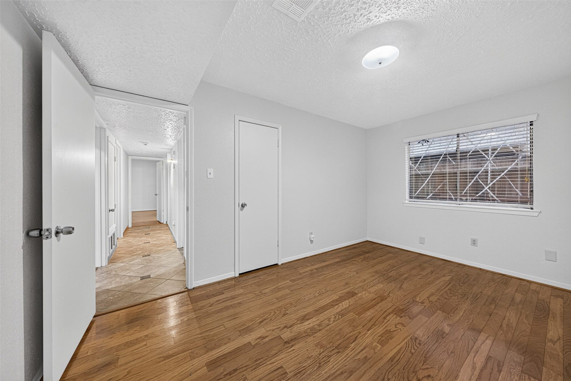 3107 Pecan Point Drive, Sugar Land, TX 77478 3107 Pecan Point Drive, Sugar Land, TX 77478