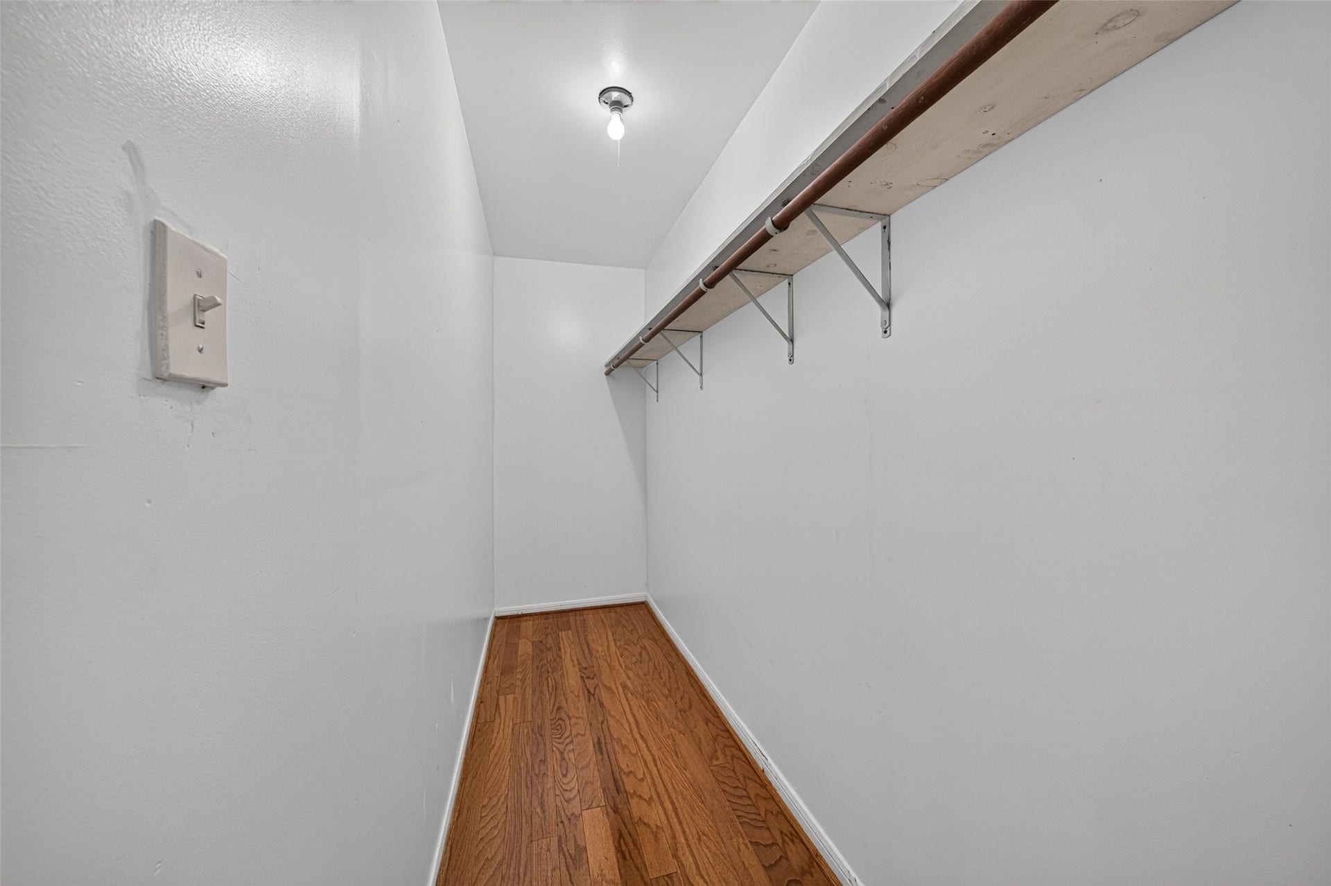 3107 Pecan Point Drive, Sugar Land, TX 77478 3107 Pecan Point Drive, Sugar Land, TX 77478