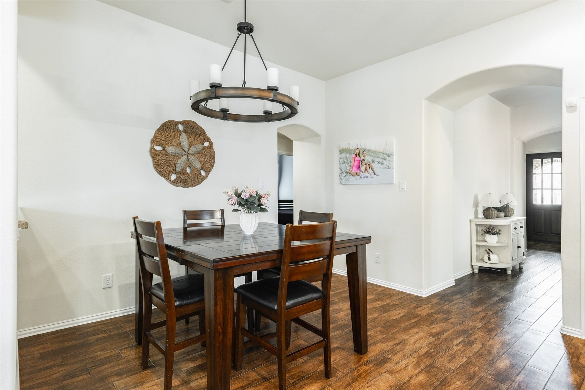 6003 Hedgepark Drive, Richmond, TX 77407 Photos include both previously furnished rooms and the homes current vacant condition to help buyers visualize the space and layout.