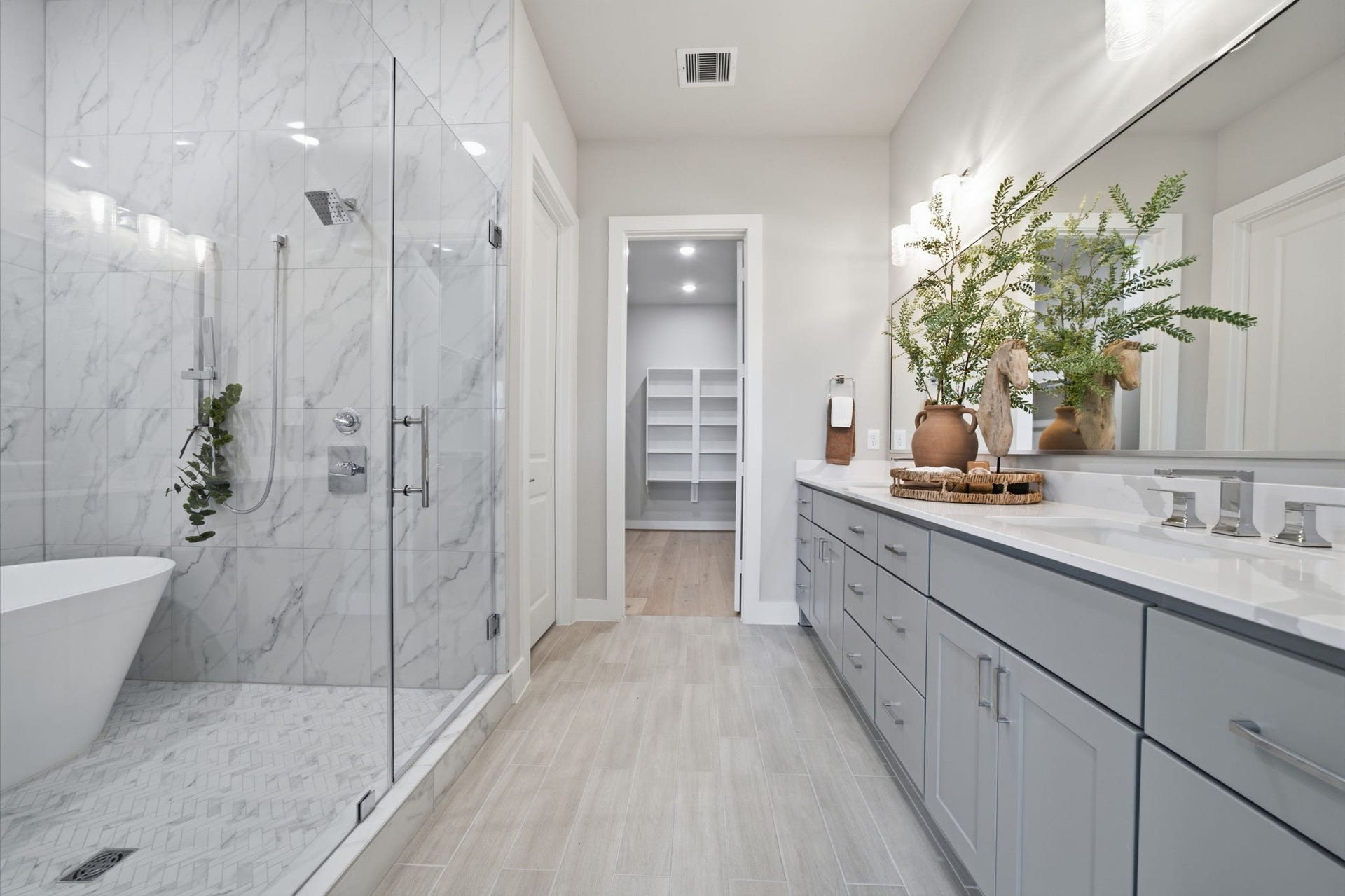 1715 Bologna Lane, Houston, TX 77055 1715 Bologna Lane, Houston, TX 77055