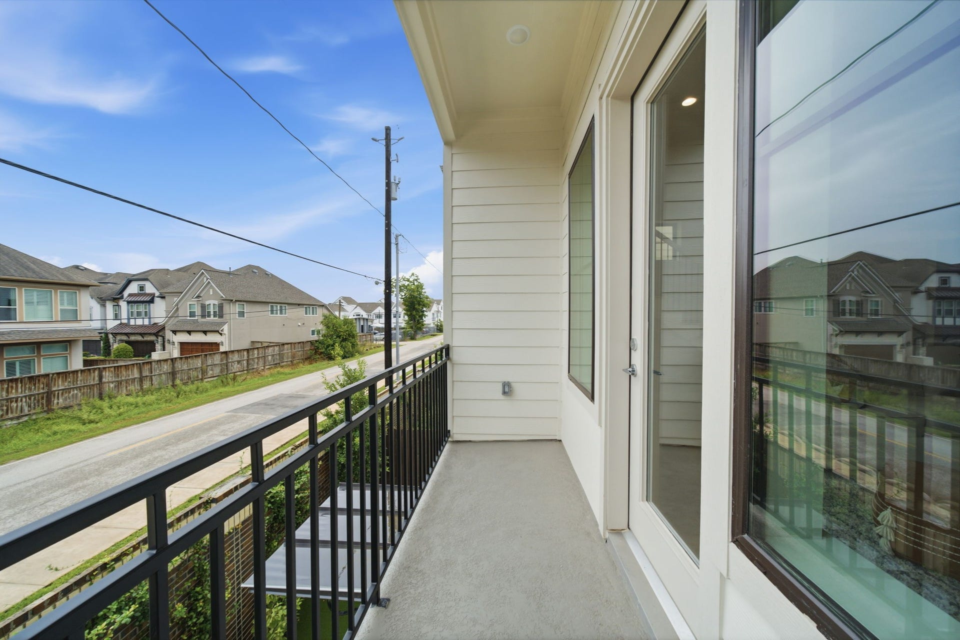 1715 Bologna Lane, Houston, TX 77055 1715 Bologna Lane, Houston, TX 77055