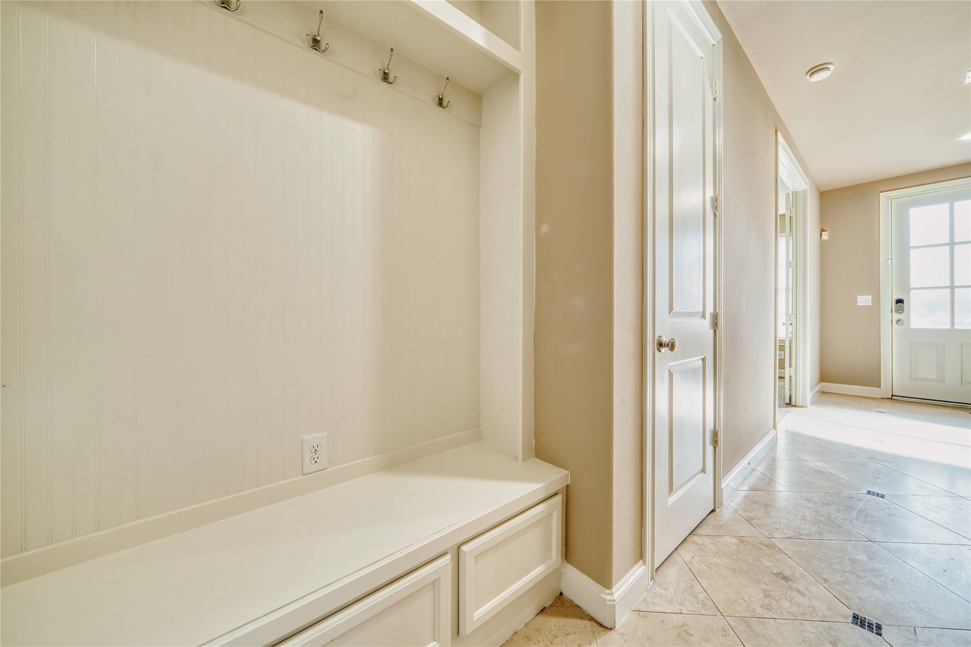 2029 Fannin Station N, Houston, TX 77045 2029 Fannin Station N, Houston, TX 77045