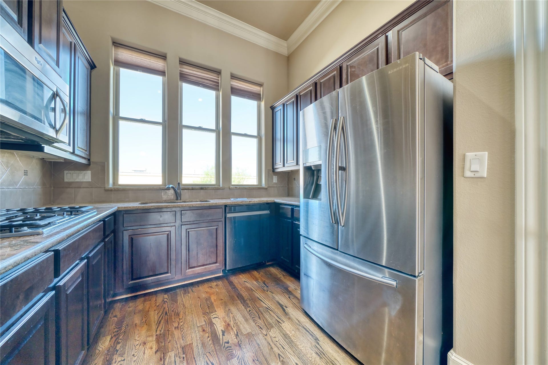 2029 Fannin Station N, Houston, TX 77045 2029 Fannin Station N, Houston, TX 77045