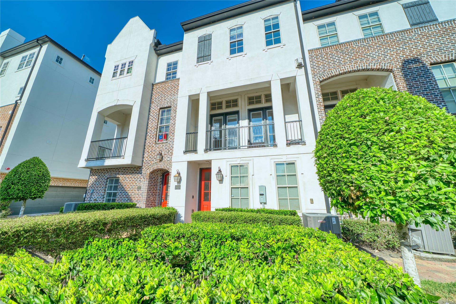2029 Fannin Station N, Houston, TX 77045 2029 Fannin Station N, Houston, TX 77045