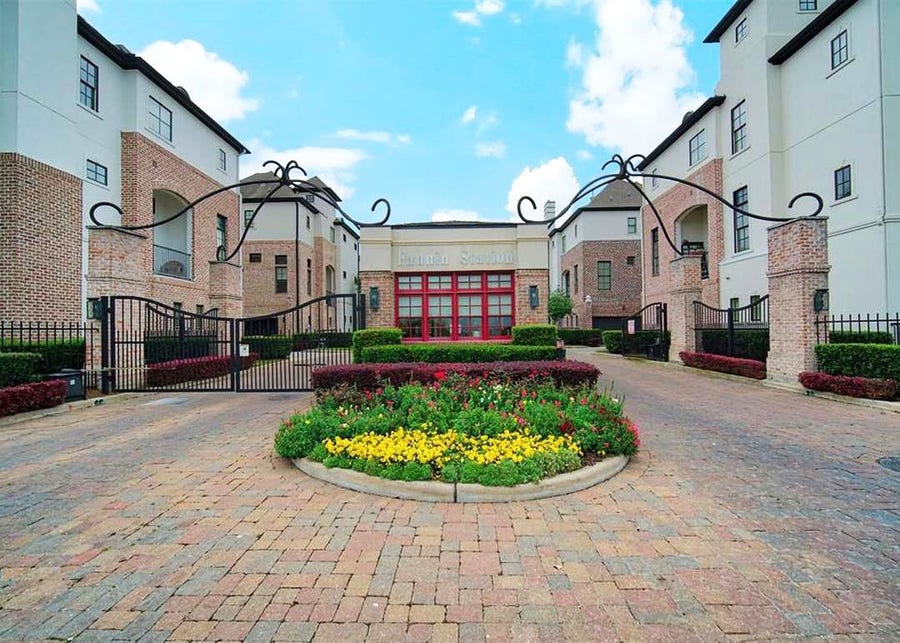 Property photo for 2029 Fannin Station N, Houston, TX