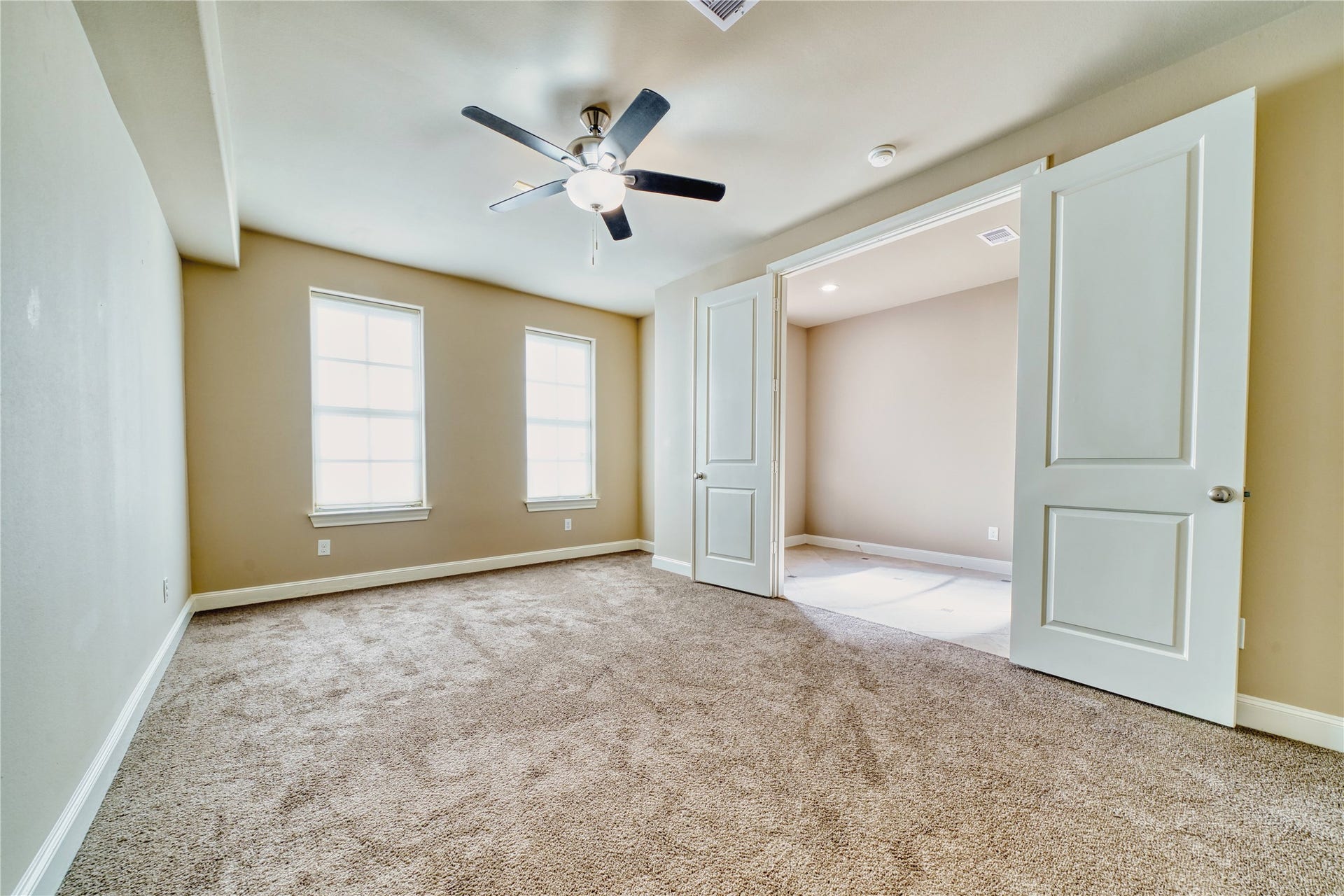 2029 Fannin Station N, Houston, TX 77045 2029 Fannin Station N, Houston, TX 77045