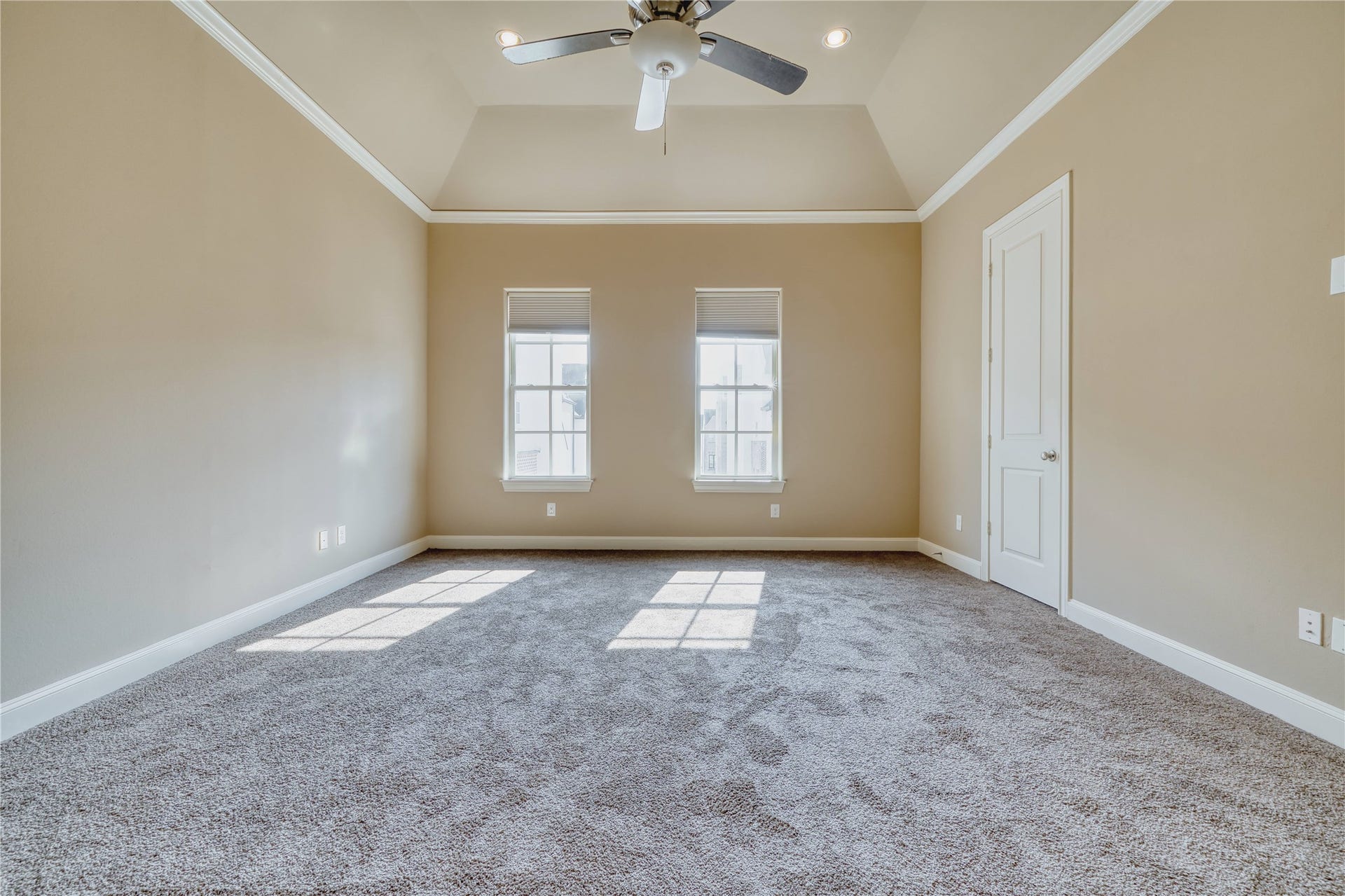 2029 Fannin Station N, Houston, TX 77045 2029 Fannin Station N, Houston, TX 77045