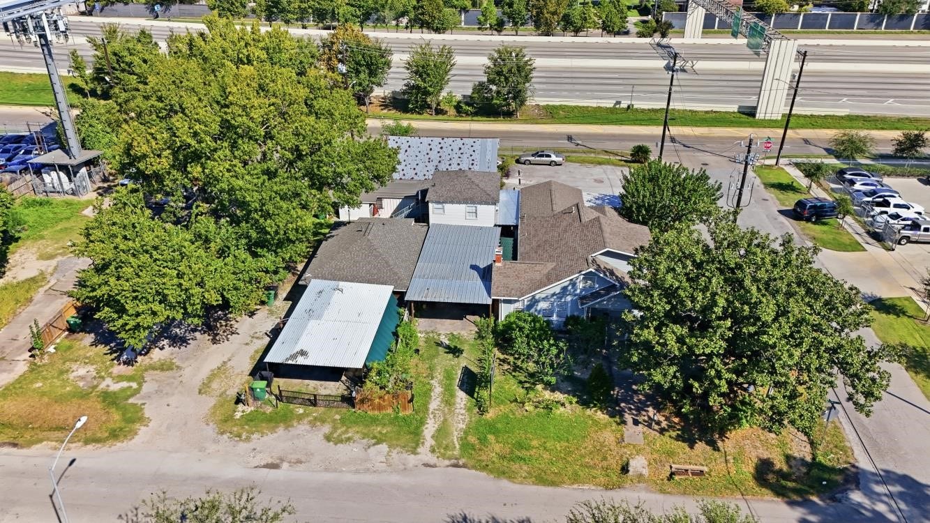 2809 Lawrence St, Houston, TX 77008