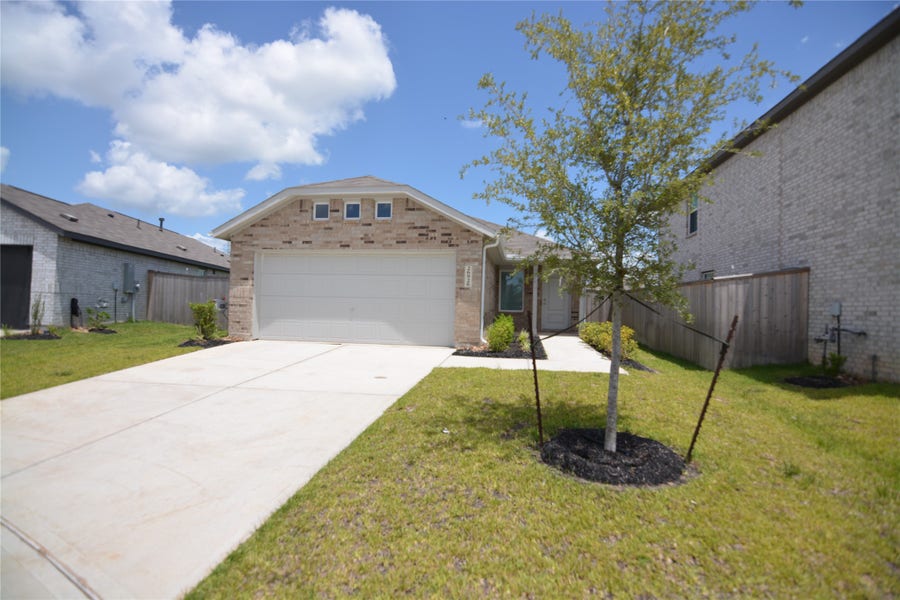 Property photo for 26926 Dalmatian Bellflower Drive, Katy, TX