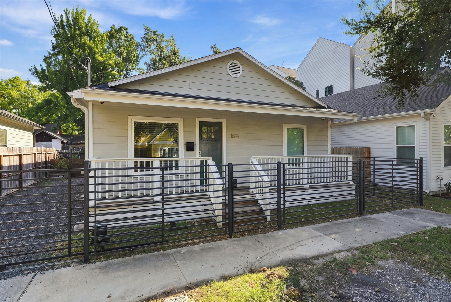 1614 Fulton Street, Houston, TX 77009 1614 Fulton Street, Houston, TX 77009