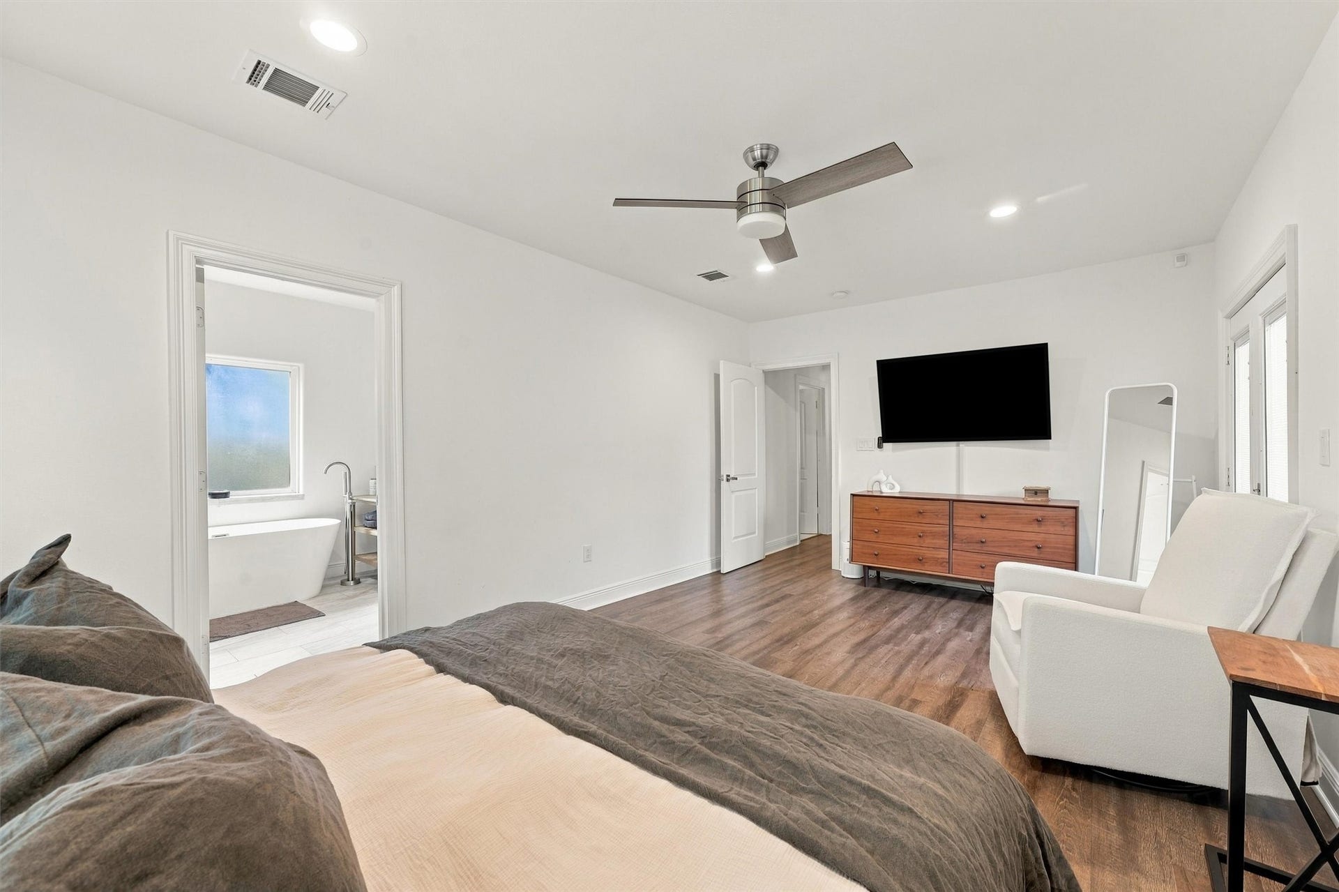 1614 Fulton Street, Houston, TX 77009 1614 Fulton Street, Houston, TX 77009
