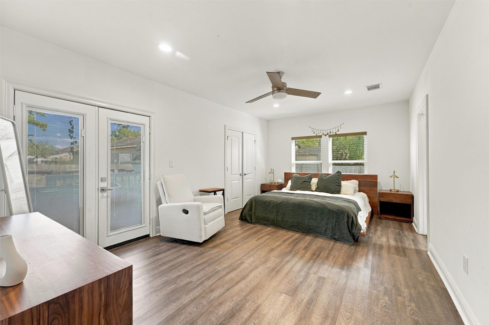 1614 Fulton Street, Houston, TX 77009 1614 Fulton Street, Houston, TX 77009