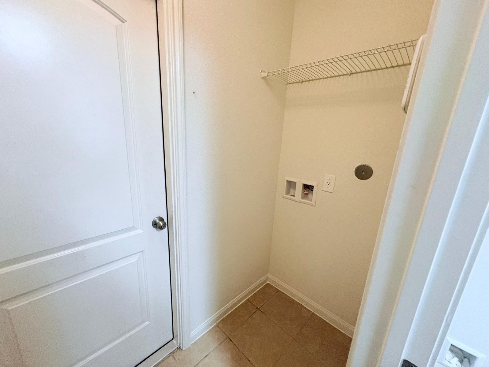 9406 Gold Mountain Drive, Rosharon, TX 77583 9406 Gold Mountain Drive, Rosharon, TX 77583