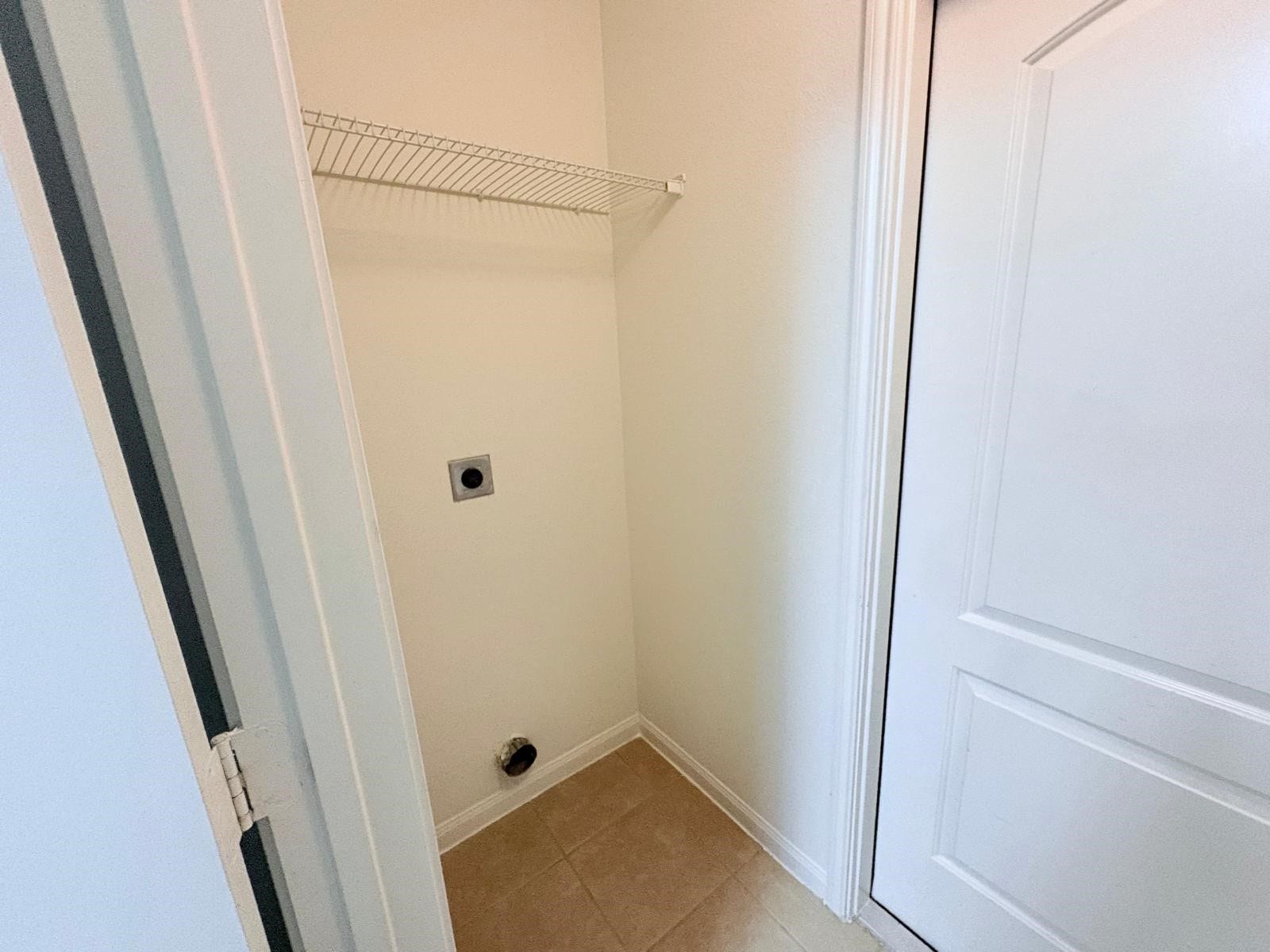 9406 Gold Mountain Drive, Rosharon, TX 77583 9406 Gold Mountain Drive, Rosharon, TX 77583