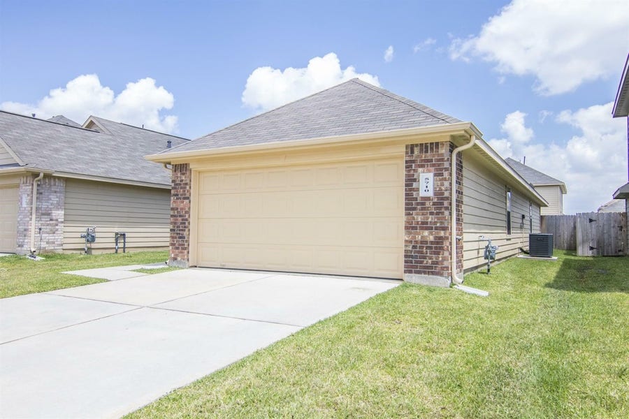 Property photo for 5710 Long Arbor Lane, Katy, TX