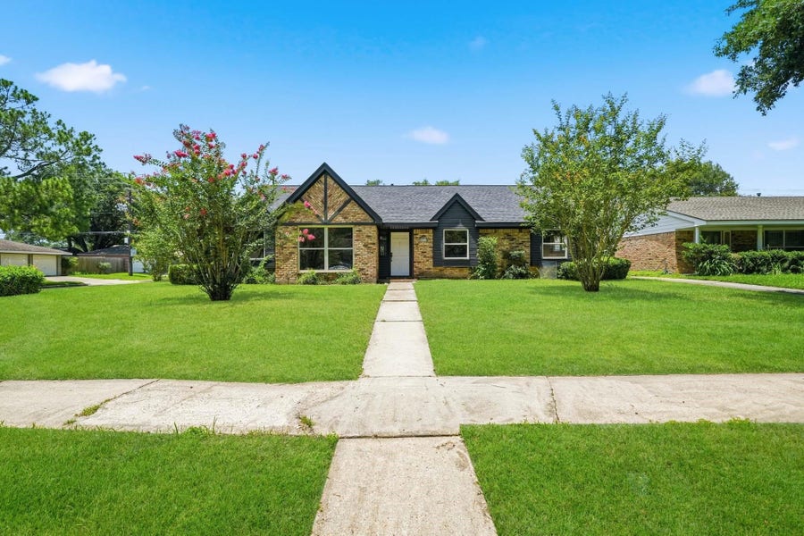 Property photo for 5926 Warm Springs Road, Houston, TX