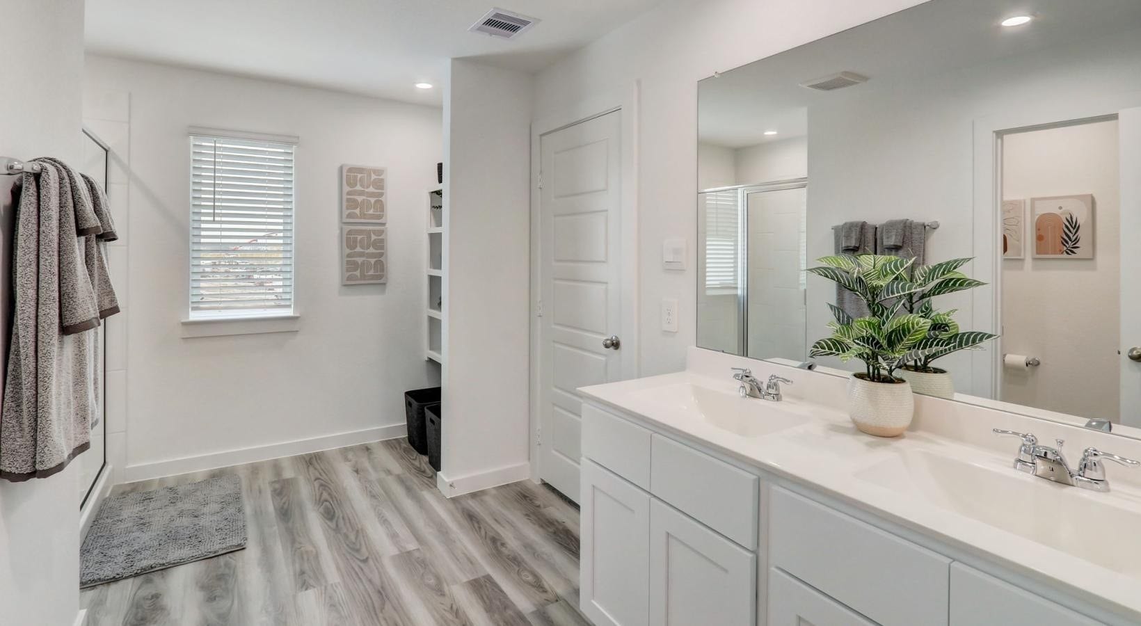 10415 Lancaster Forest Lane, #C1, Houston, TX 77051 10415 Lancaster Forest Lane, #C1, Houston, TX 77051
