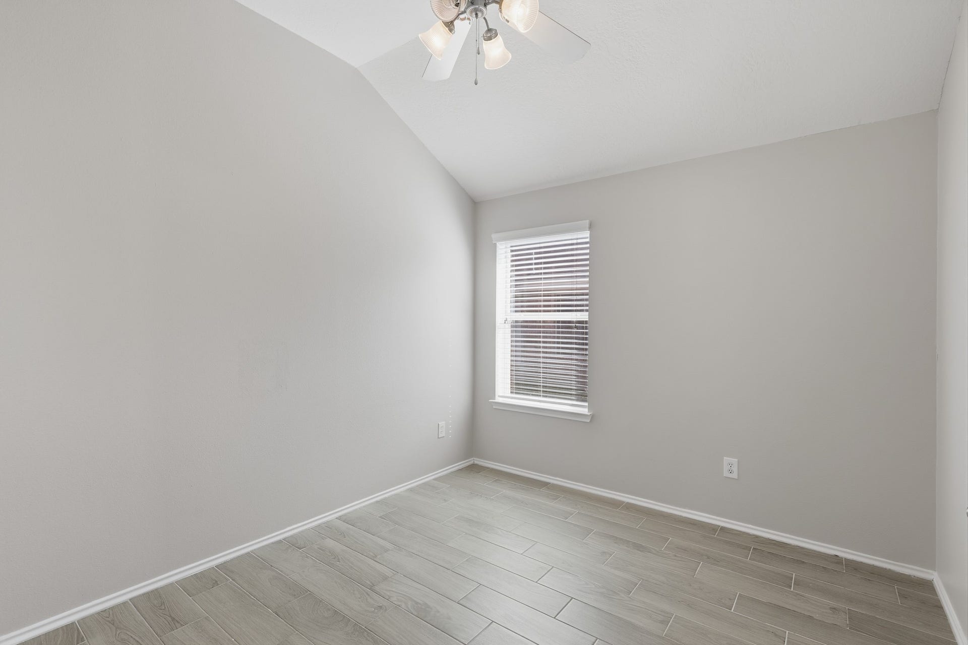 21207 Colton Cove Drive, Houston, TX 77095 Bedroom 1