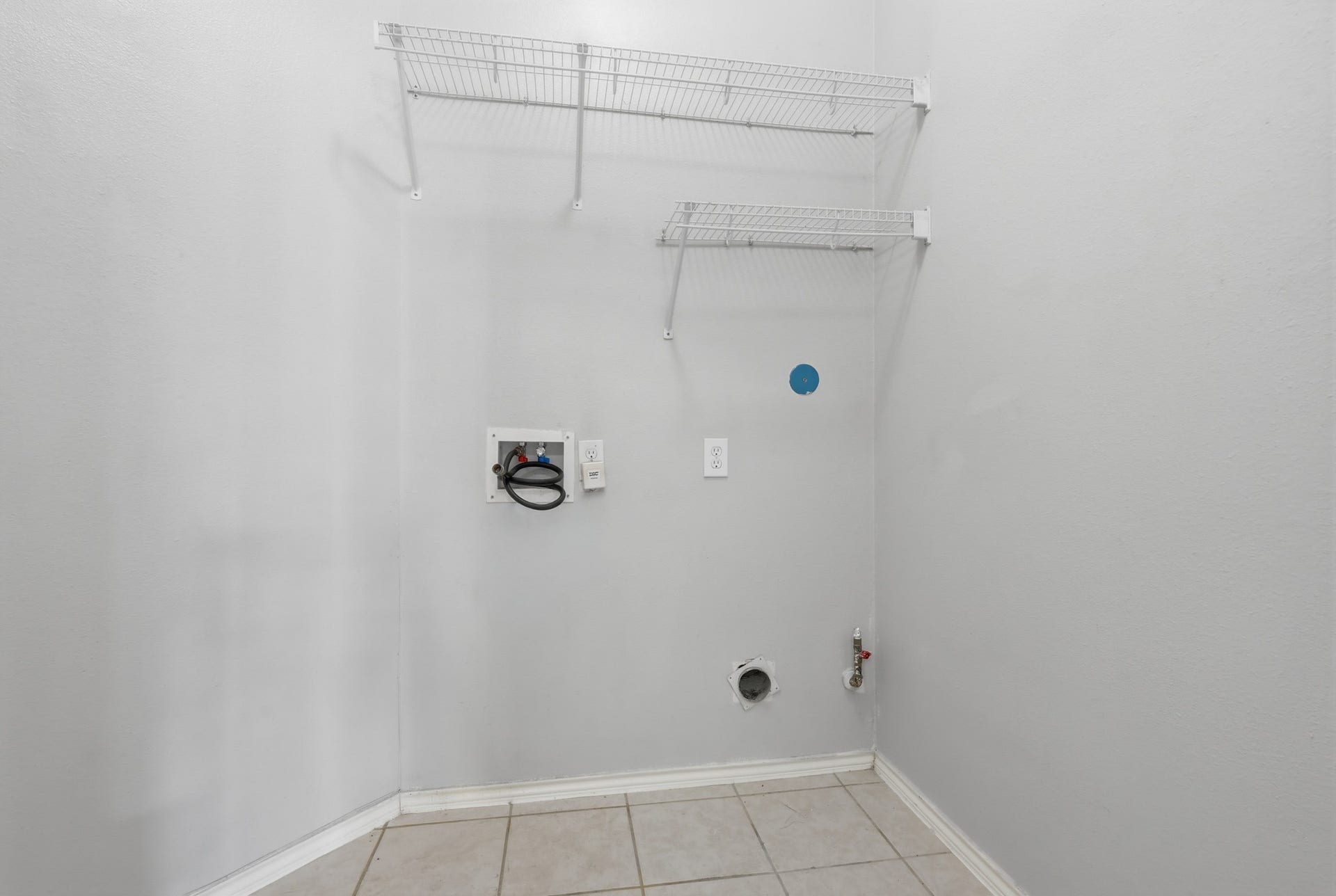 21207 Colton Cove Drive, Houston, TX 77095 Washer/Dryer