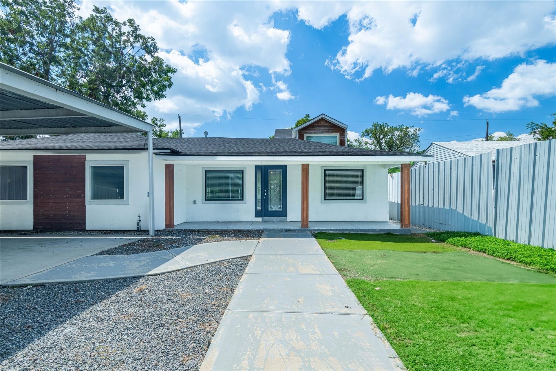 6414 Crestridge Street, Houston, TX 77033 6414 Crestridge Street, Houston, TX 77033