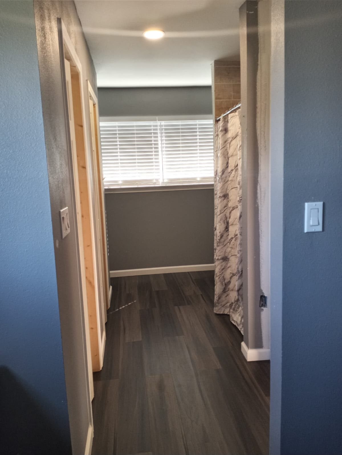 6414 Crestridge Street, Houston, TX 77033 6414 Crestridge Street, Houston, TX 77033