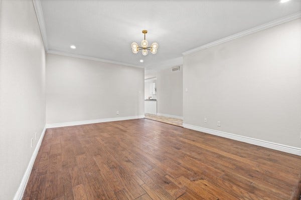 2103 Lake Village Drive, Houston, TX 77339 2103 Lake Village Drive, Houston, TX 77339