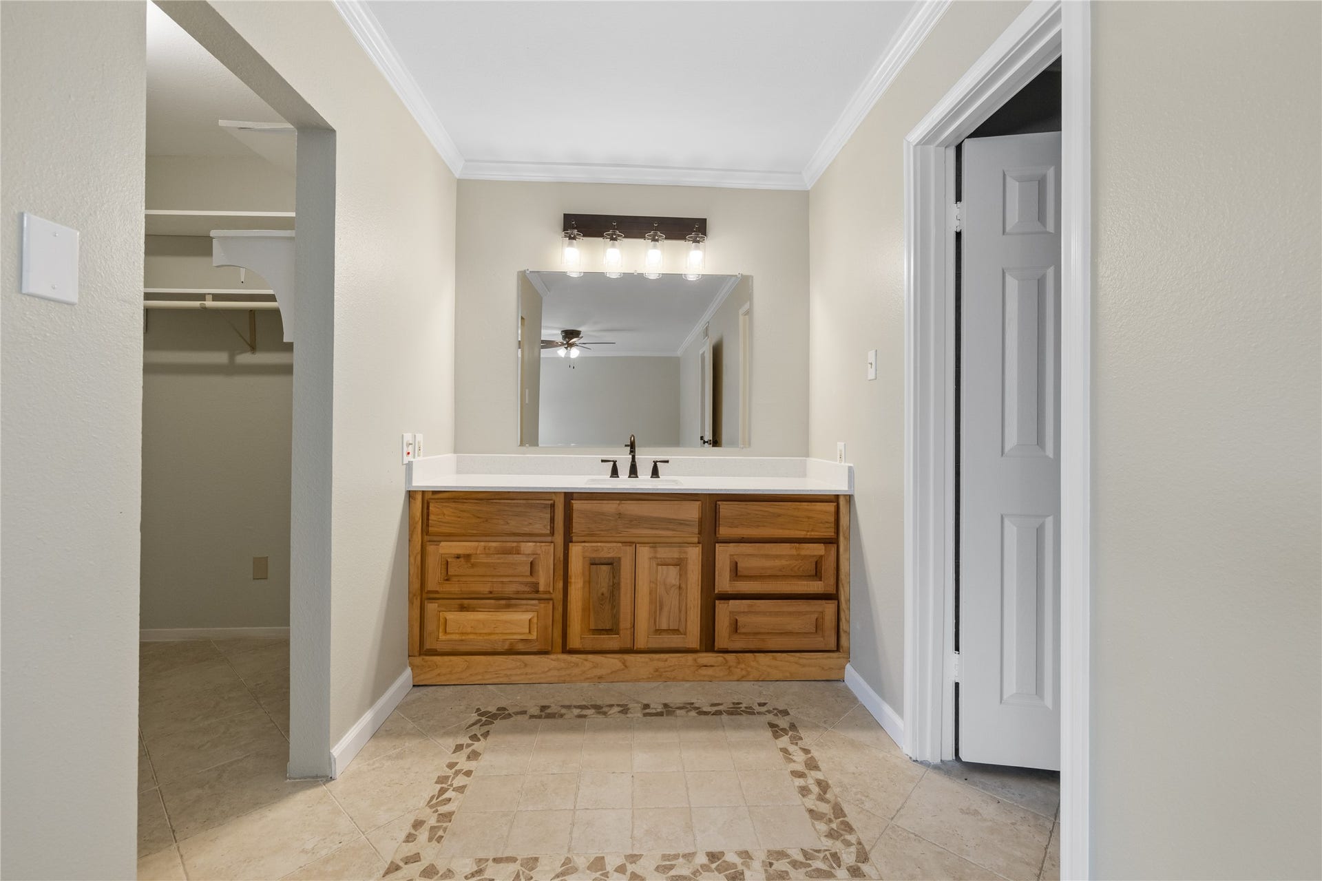 2103 Lake Village Drive, Houston, TX 77339 2103 Lake Village Drive, Houston, TX 77339