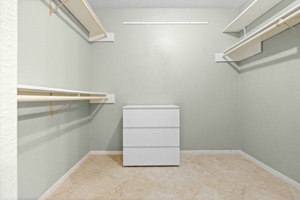 2103 Lake Village Drive, Houston, TX 77339 2103 Lake Village Drive, Houston, TX 77339
