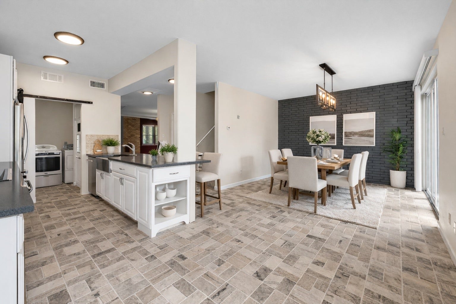 2103 Lake Village Drive, Houston, TX 77339 Virtually Staged Kitchen and Dinning