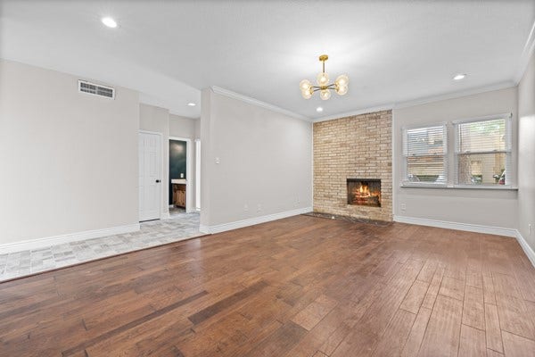 2103 Lake Village Drive, Houston, TX 77339 2103 Lake Village Drive, Houston, TX 77339