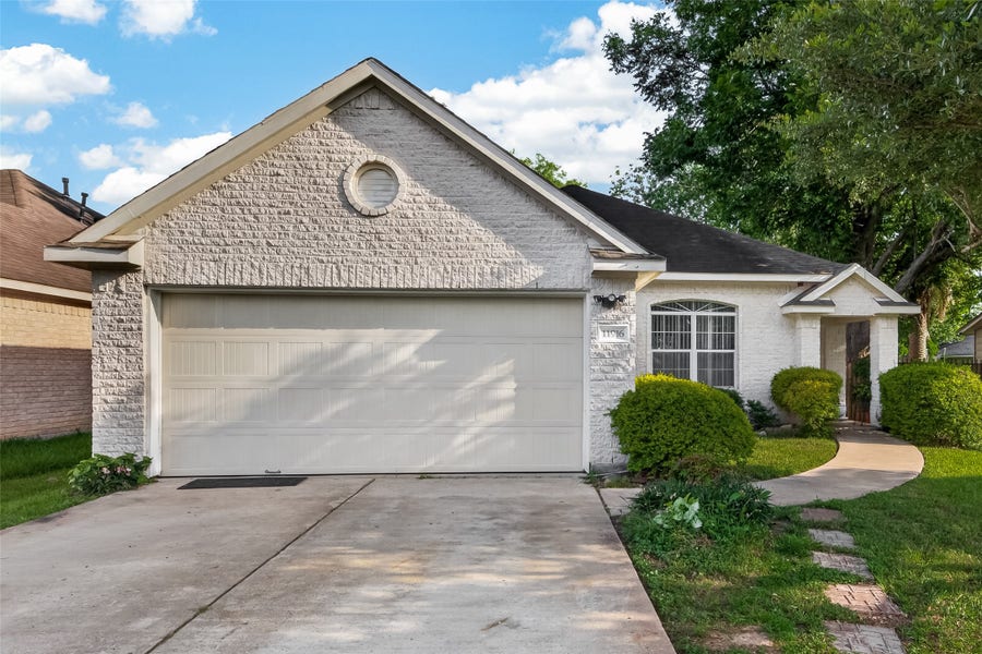 Property photo for 11916 Palmsprings Drive, Houston, TX