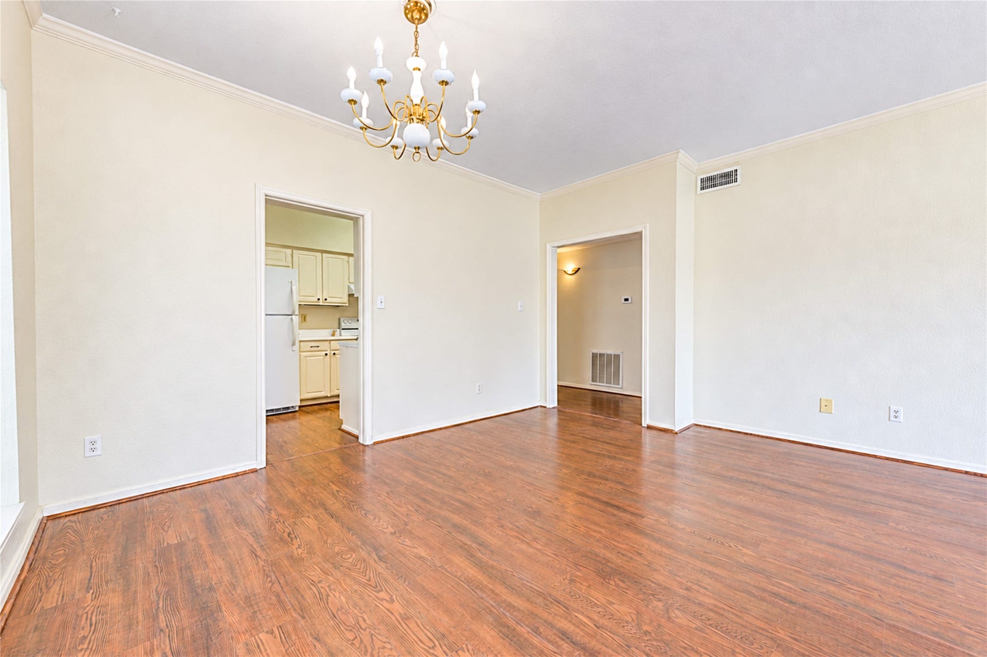 2400 N Braeswood Boulevard, #313, Houston, TX 77030