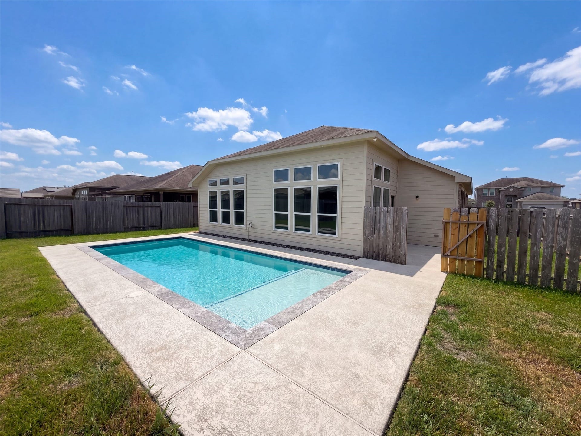 7820 Amber Court, Texas City, TX 77591 7820 Amber Court, Texas City, TX 77591