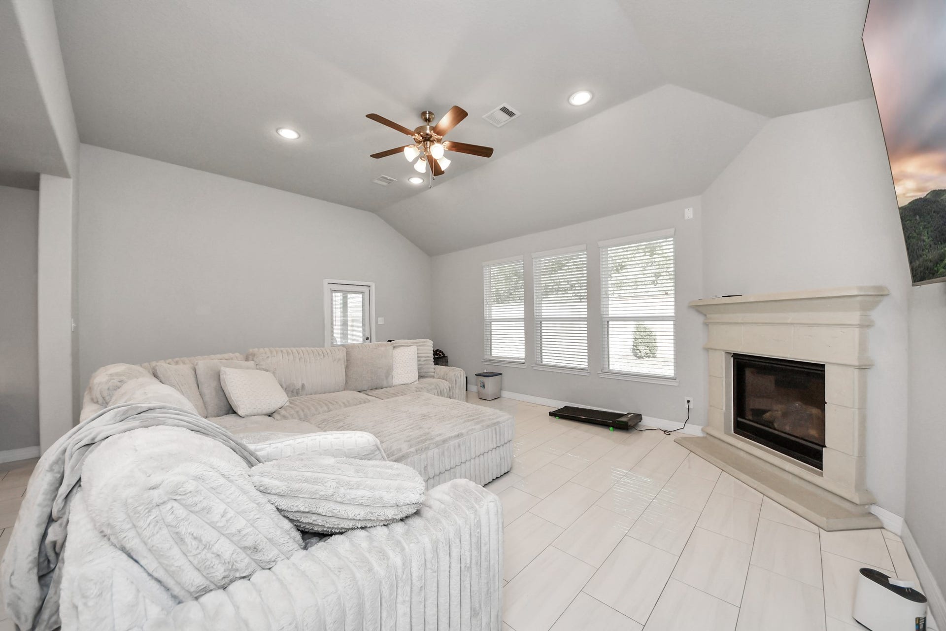 15446 Wandering Creek Trail, Houston, TX 77044 15446 Wandering Creek Trail, Houston, TX 77044