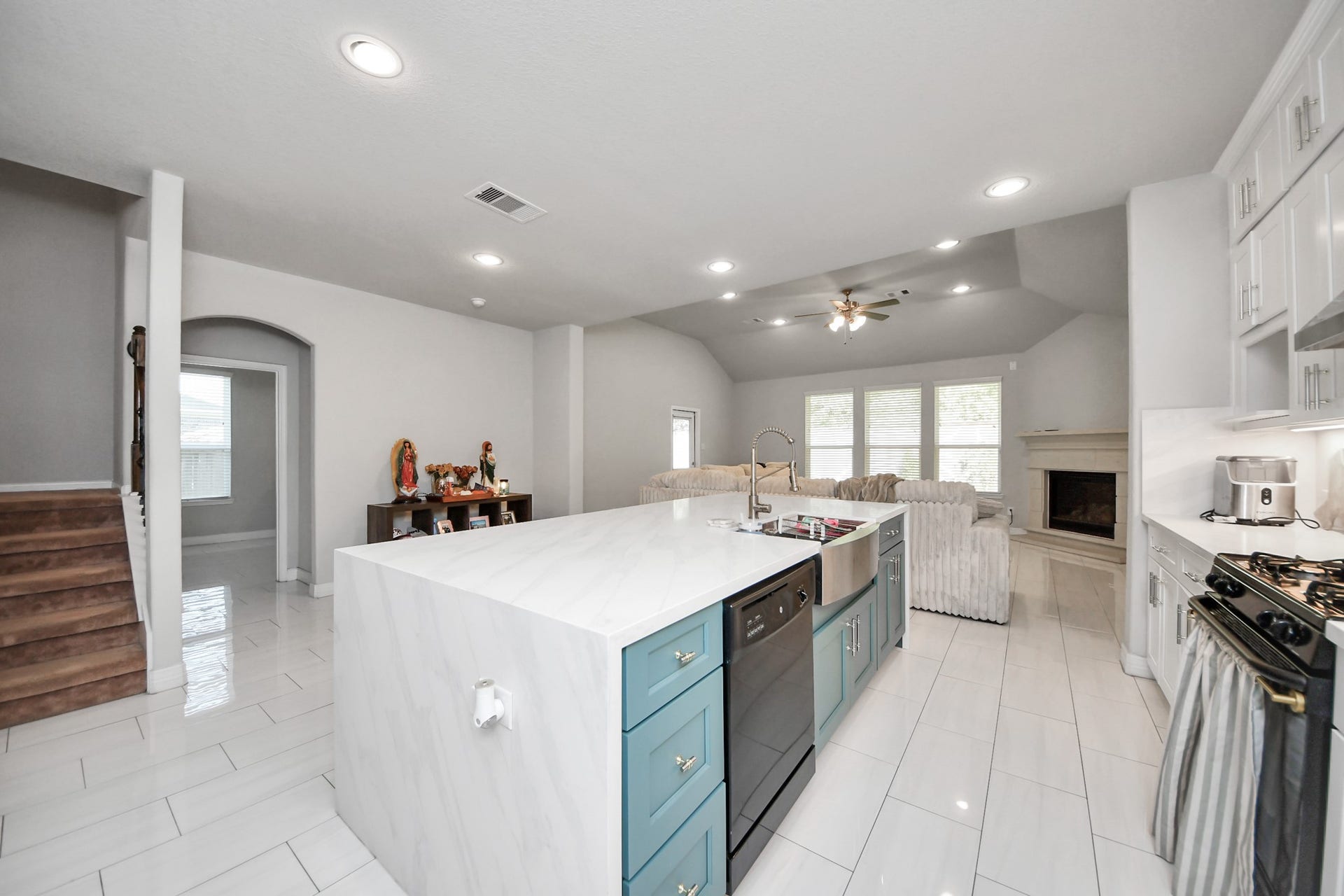 15446 Wandering Creek Trail, Houston, TX 77044 15446 Wandering Creek Trail, Houston, TX 77044