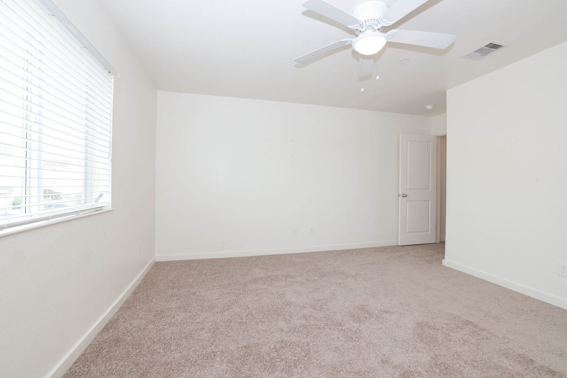 21155 Gosling Road, #14 D, Spring, TX 77388 21155 Gosling Road, #14 D, Spring, TX 77388