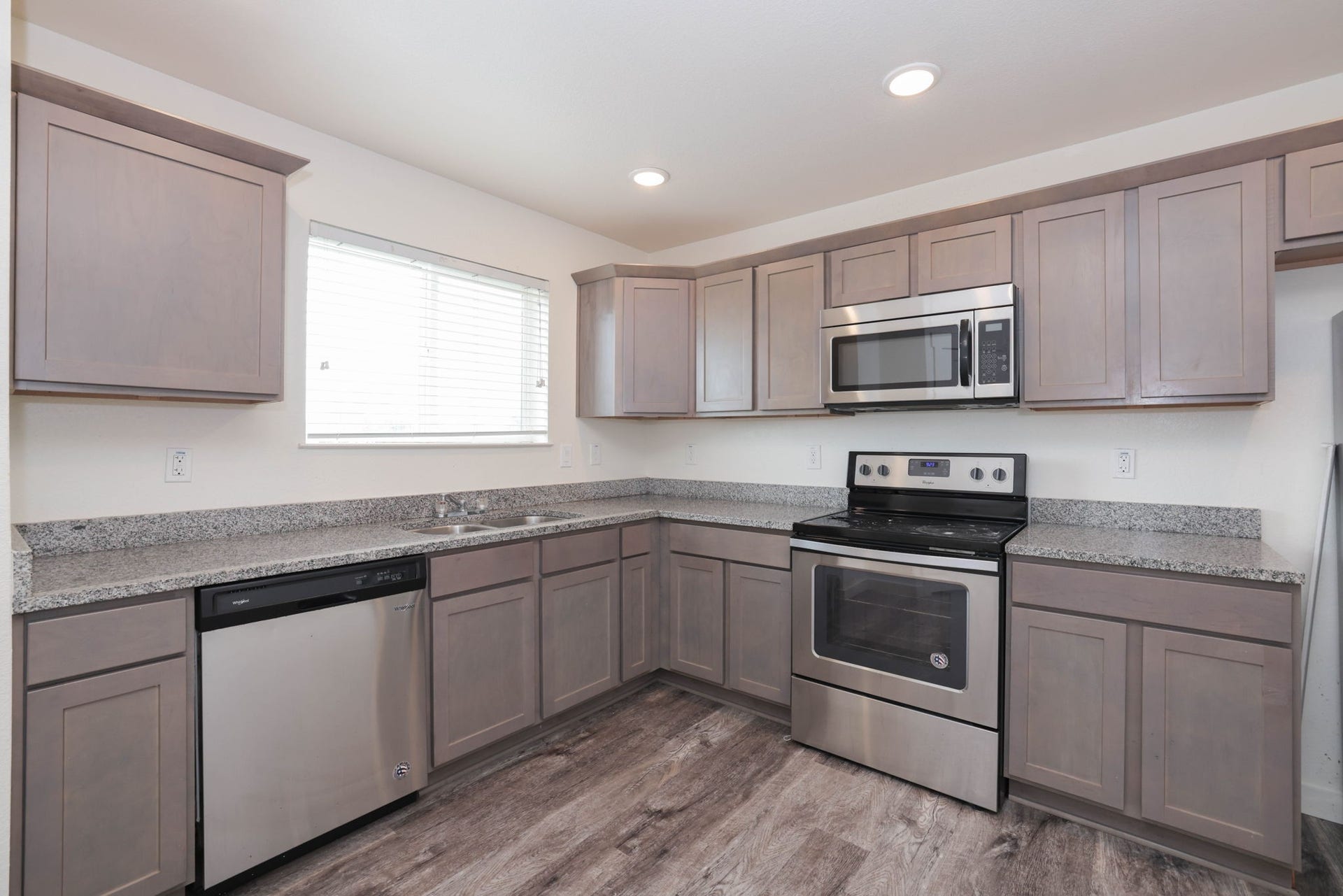 21155 Gosling Road, #14 D, Spring, TX 77388 21155 Gosling Road, #14 D, Spring, TX 77388