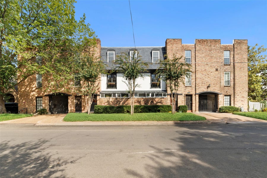 Property photo for 1909 Brun Street, #17, Houston, TX