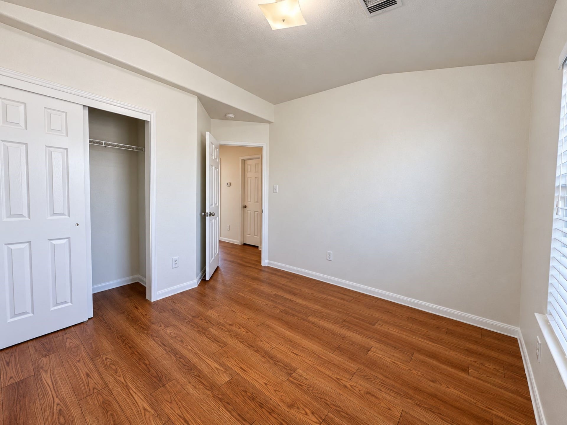 19408 Dry Canyon Court, Katy, TX 77449 Second Bedroom- Hallway view