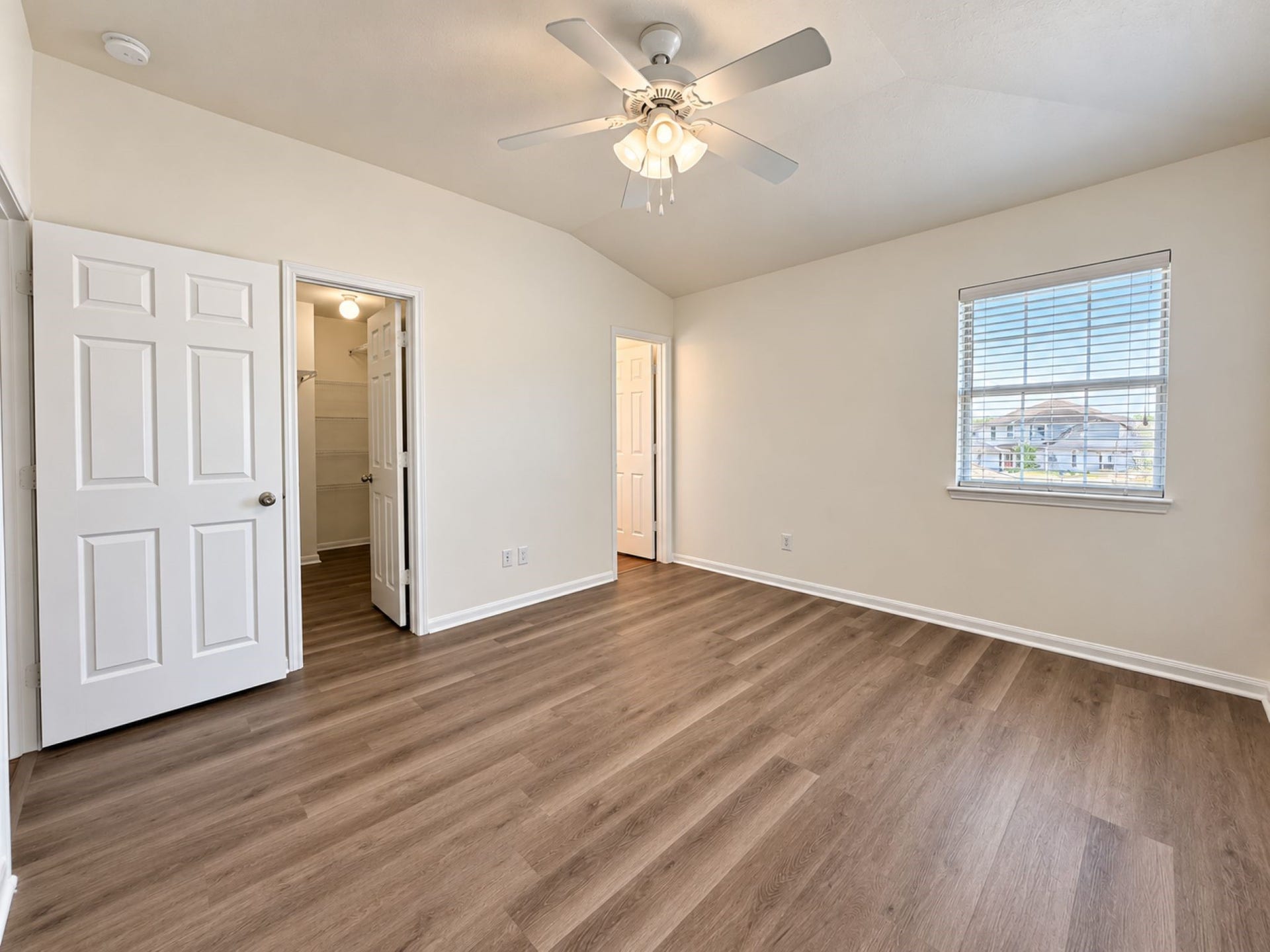19408 Dry Canyon Court, Katy, TX 77449 Primary Bedroom -different view
