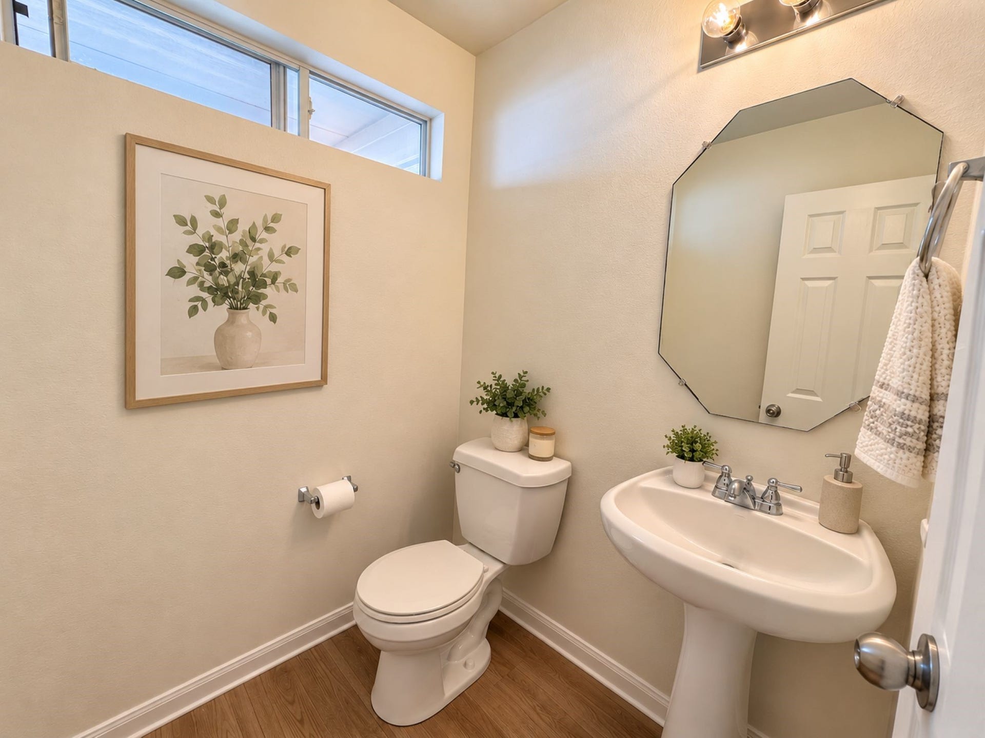 19408 Dry Canyon Court, Katy, TX 77449 Half Bath (Downstairs)
