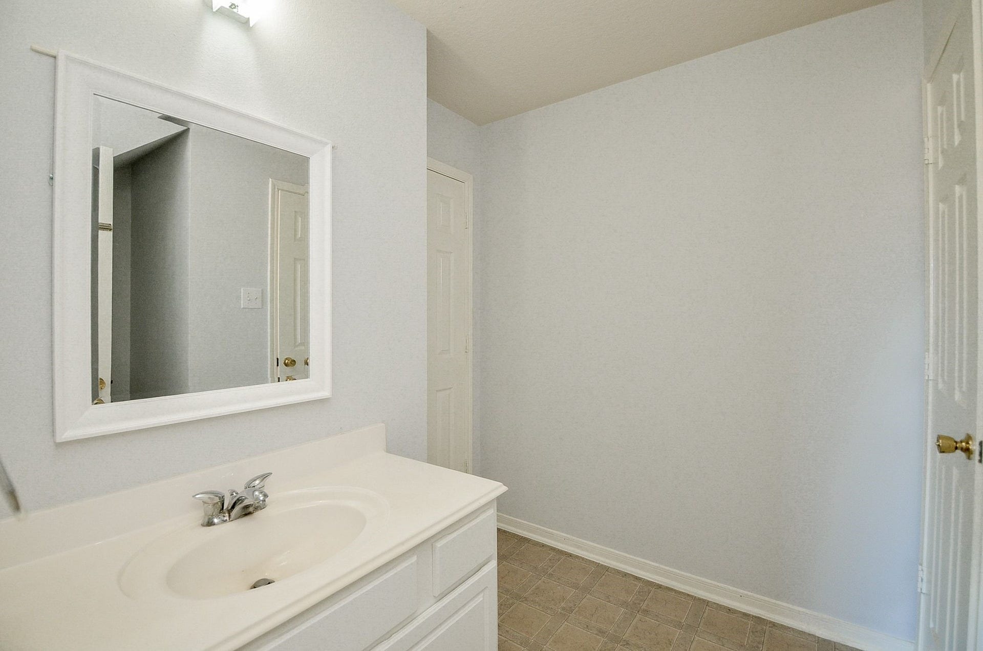 10919 Maple Bough Lane, Houston, TX 77067 10919 Maple Bough Lane, Houston, TX 77067