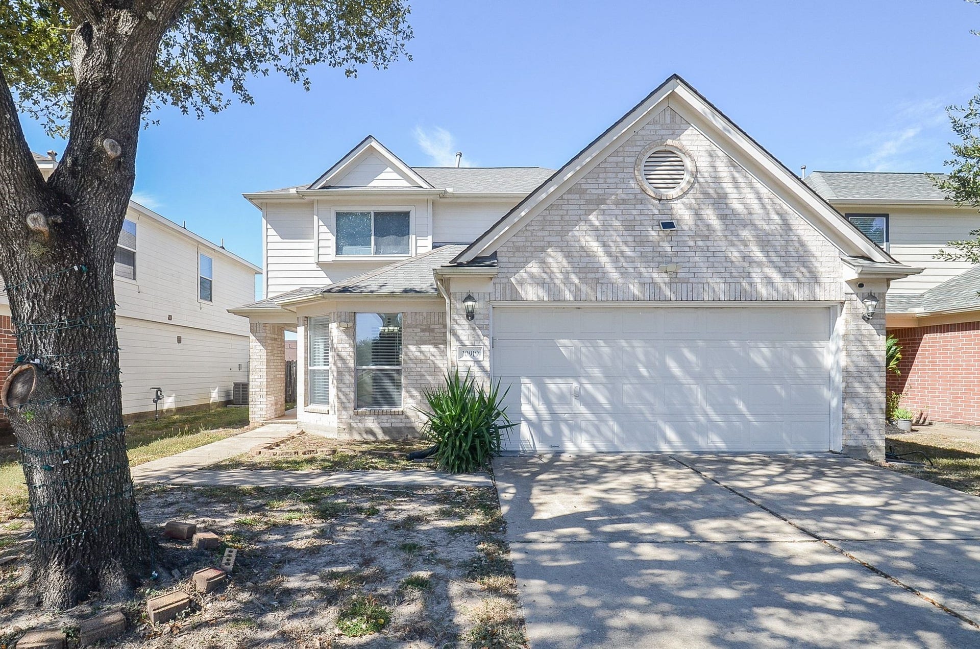 10919 Maple Bough Lane, Houston, TX 77067 10919 Maple Bough Lane, Houston, TX 77067